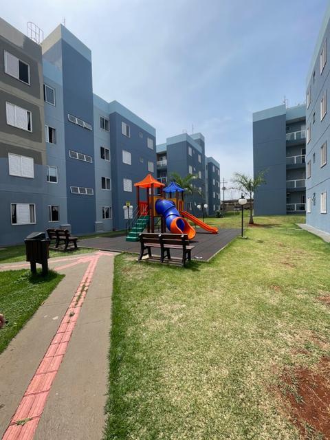 Apartamento à venda em Sarandi, Conjunto Floresta, com 2 quartos, com 52.18 m²
